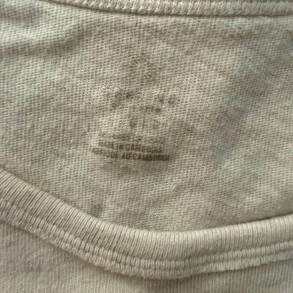 Offline by Aerie Heart Eyes for French Fries Graphic T-Shirt size Large - Picture 4 of 4